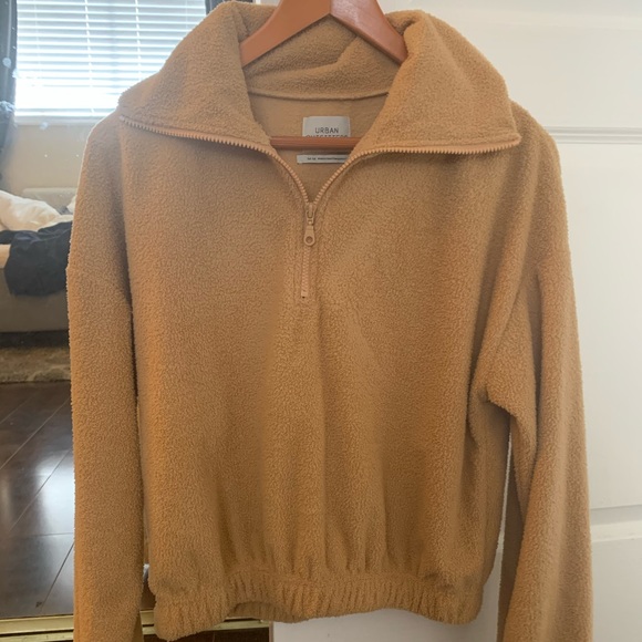 urban half zip - Picture 1 of 4